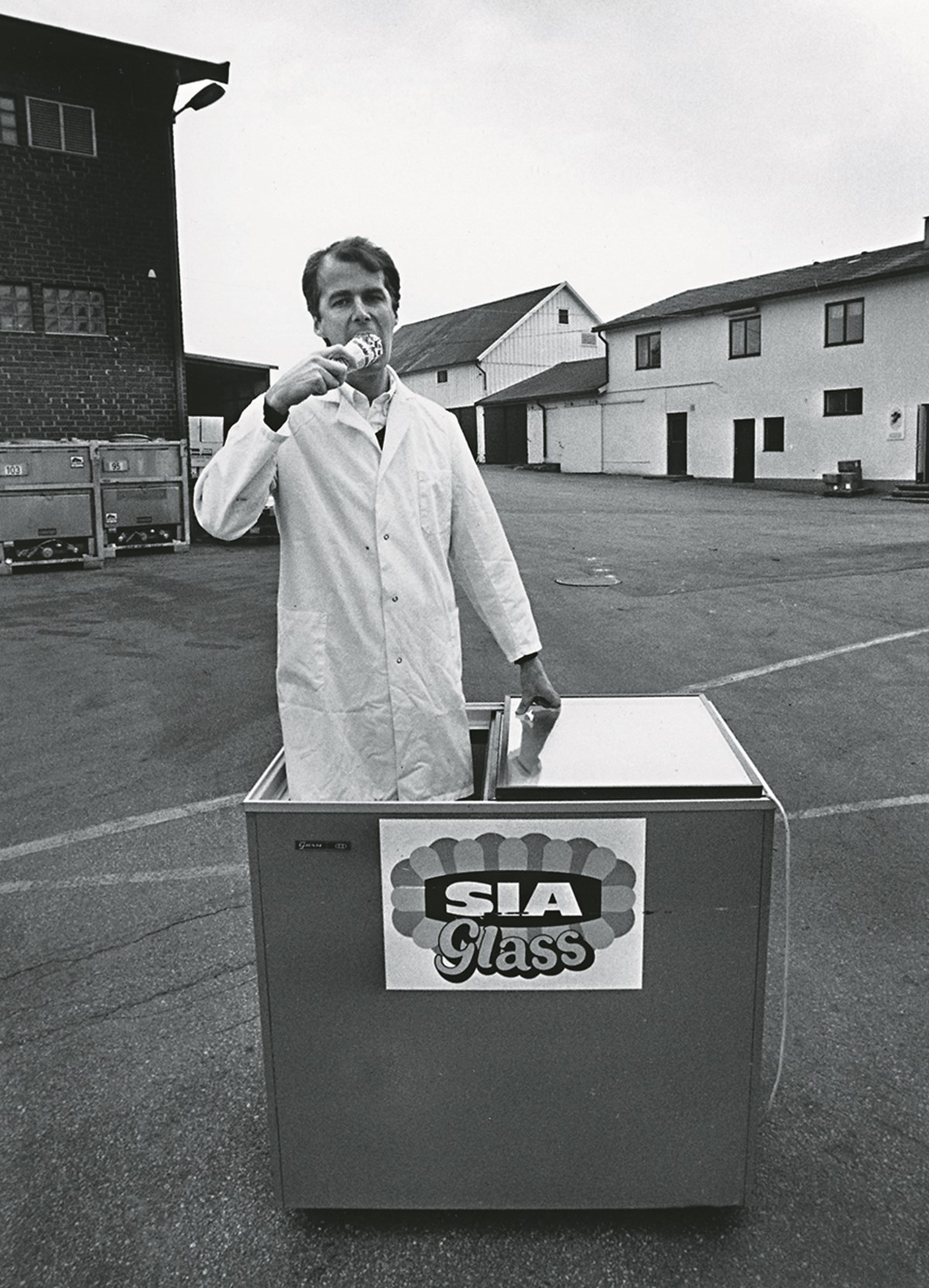 I slutet av 1970-talet kliver Per Stenström in i bolaget. Då gjordes i princip all glass på vegetabiliskt fett. Men på SIA Glass ville man något annat...
